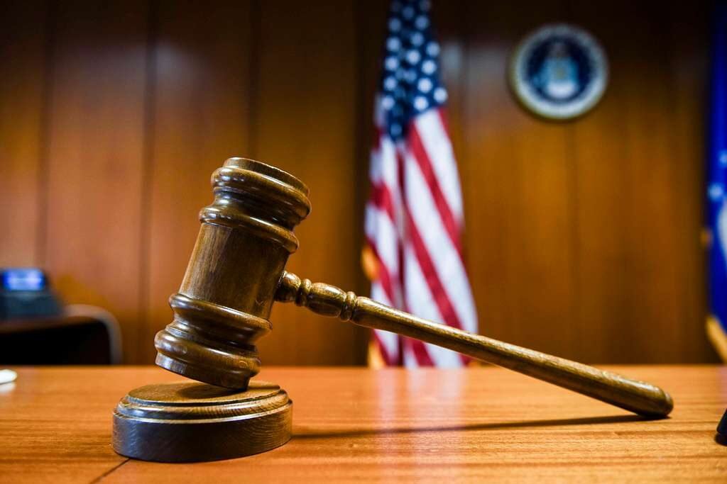 Judge orders administration to halt deportation