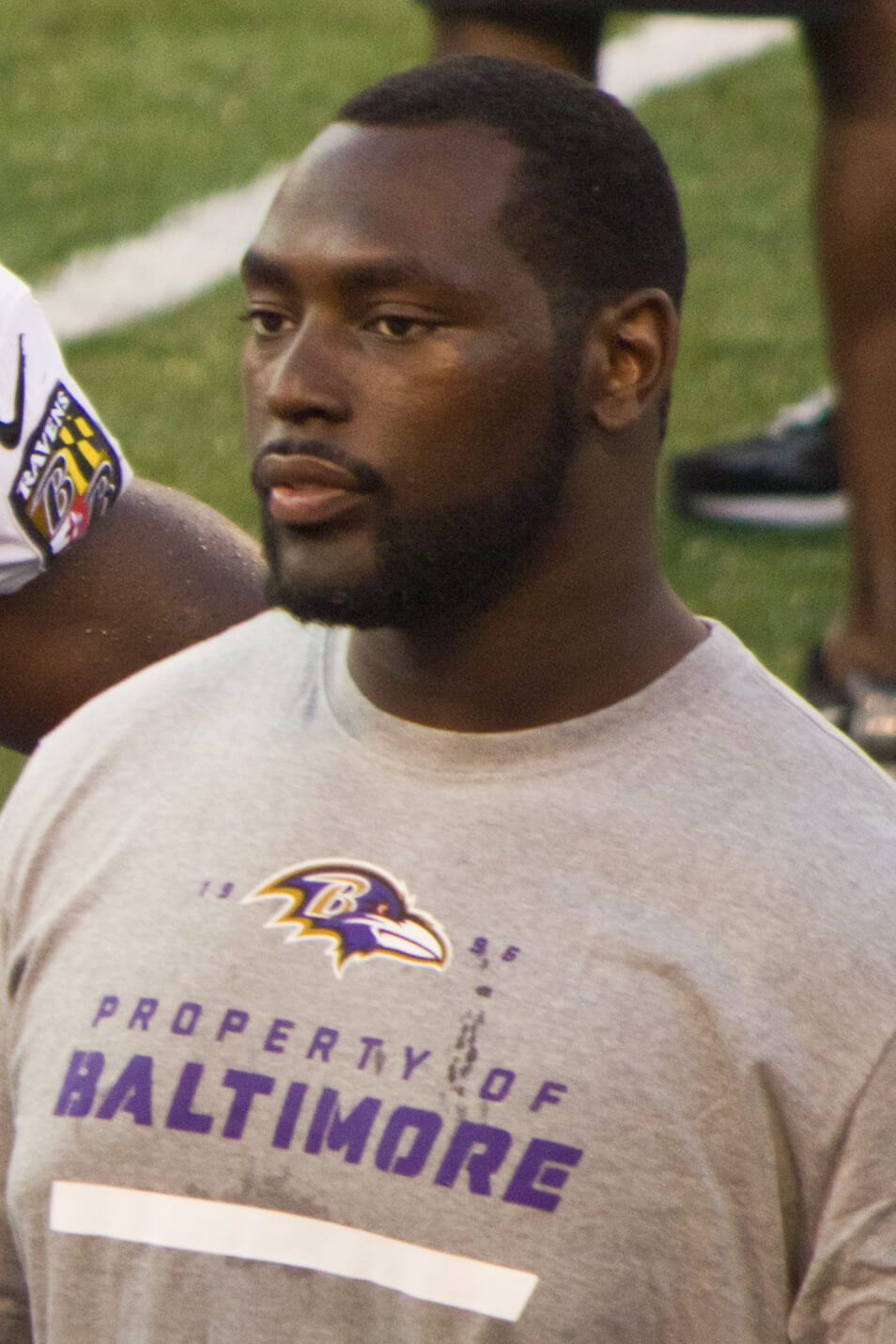 Ravens NFL Player Arthur Jones Dies at 39