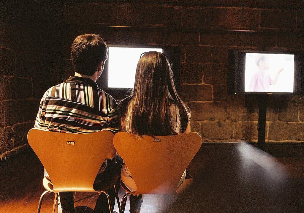 Fall 2025 Streaming Guide Top Movie Premieres, TV Shows, and Halloween Events leads the entertainment calendar across the US this October